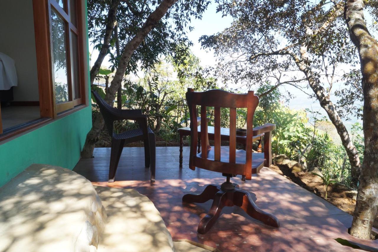 Indano Art Lodge Lamas Ngoại thất bức ảnh